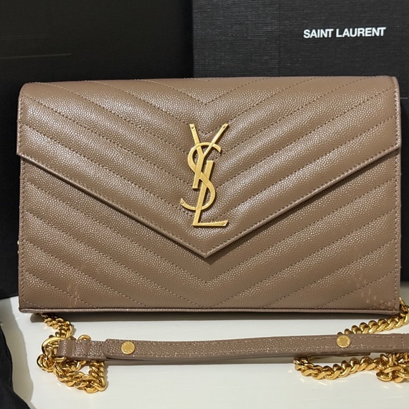 YSL Handbag - Picture 2 of 4